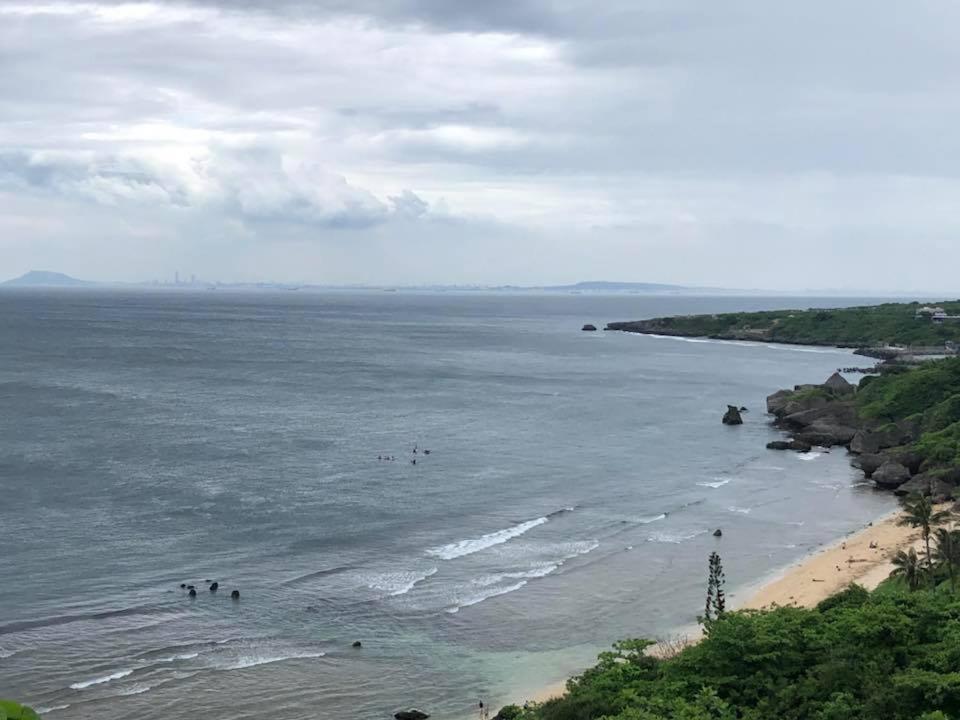 Апартаменты 福緣白龍宮海景 Сяолюцю Экстерьер фото